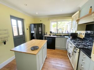 Western Road- click for photo gallery